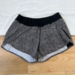 Lululemon black and white speckled shorts size 8 athletic athleisure